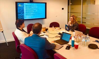 Inge Brocken op kantoor bij BSV